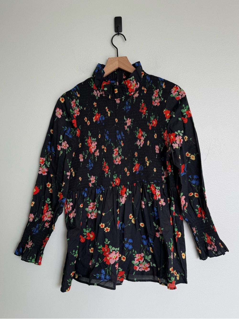 Tuckernuck After Light Amaryllis Rowen Floral Black Top Smocked Peplum - Picture 4 of 9